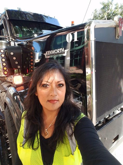 #theblackbeauty #thebeast #femaletrucker  #ladytrucker  #ladiesofhawaiitruckin  #trucker Cheryl Lynn #hawaiitrucker Female Truck Driver, Cheryl Lynn, Women Truck Driver, Trucks For Sell, Female Trucks, Twenty Dollar Bill, Women Drivers, Men Skin Care Routine, American Trucks