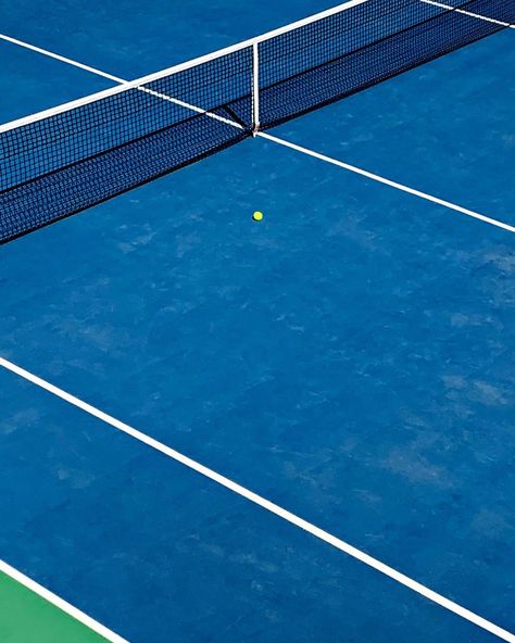 @apple on Instagram: “Commissioned by Apple. "I love capturing sports courts for their lines, geometry, and vivid colors." #tennis #ShotoniPhone by…” Vibey Backgrounds, Tennis Court Background, Tennis Wallpaper, Tennis Photography, Sport Photoshoot, Tennis Aesthetic, Tennis Party, Tennis Lessons, Sport Court