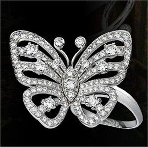 Butterfly ring Mariah Carey Ring, Mariah Carey Butterfly, Van Cleef Arpels Diamond, Butterfly Engagement Ring, Diamond Butterfly Ring, Diamond Butterfly, Butterfly Ring, Silver Jewelry Fashion, Butterfly Brooch