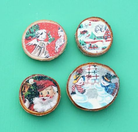 Wood Slice Christmas Magnets From Cards - Mod Podge Rocks Easy Holiday Diy, Old Christmas Cards, Recycle Christmas Cards, Christmas Magnets, Traditional Christmas Cards, Vintage Christmas Crafts, Old Greeting Cards, Christmas Card Ornaments, Christmas Magnet