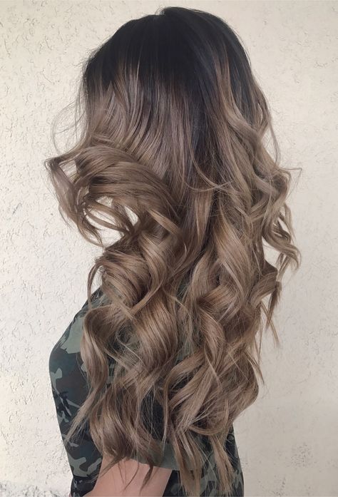 Iced Mocha hair. Mocha Hair Color, Mocha Brown Hair Color, Mocha Color Hair, Balayage Straight, Balayage Straight Hair, Mocha Hair, Brown Hair Shades, Hair Color Light Brown, Brown Hair Balayage