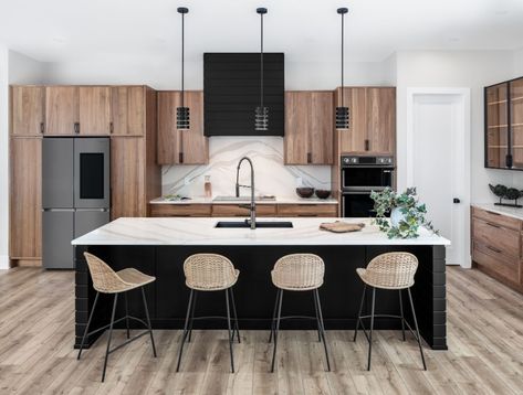 Deslaurier designer Darien Wilson unveils a sleek and stunning custom kitchen design! Colored Cabinets, Walnut Kitchen Cabinets, Range Wall, White Wood Kitchens, Light Wood Kitchens, Black Cabinet Handles, Natural Wood Kitchen, Kitchen Windows, Black Kitchen Island