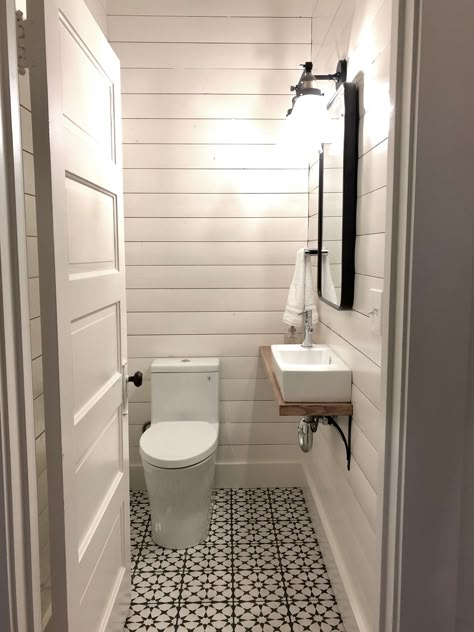 One Room Challenge Week One: Tiny Powder Room Makeover Ideas Small Half Bathrooms, Tiny Powder Rooms, Wc Decoration, Tiny Powder Room, Room Makeover Ideas, Small Toilet Room, Small Bathroom Sinks, Bilik Mandi, Powder Room Makeover