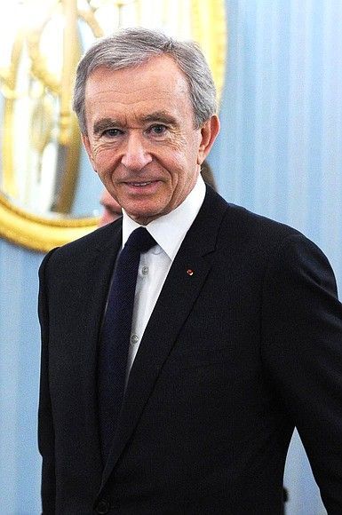 Arnault Family, Bernard Arnault, 12 Monkeys, Thomas Pink, Gentlemans Club, Business Trends, Positive Quotes For Life Motivation, Dapper Men, Yoga Stretches