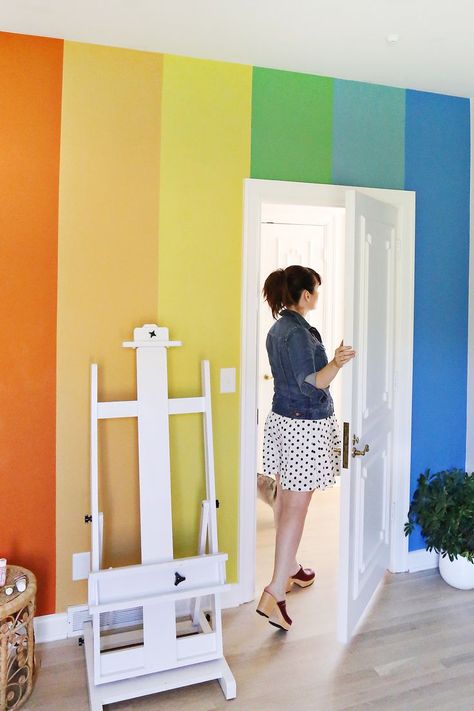 OMG rainbow wall DIY! Working with /unfolded_/ Chalk Paint Vertical Rainbow Wall, Rainbow Stripe Wall Paint, Rainbow Wall Diy, Rainbow Accent Wall, Colorful Accent Wall, Rainbow Stripe Wall, Rainbow Kids Room, Wall Rainbow, Statement Walls