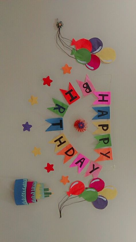 Happy birthday decorations Paper decor Hbday art and craft Paper Crafts Birthday Decoration, Birthday Party Room Decorations Ideas, Handmade Birthday Decoration Ideas, Cute Diy Birthday Decorations, Happy Birthday Creative Poster, Birthday Paper Crafts, Homemade Birthday Decorations, Birthday Lyrics, Happy Birthday Crafts