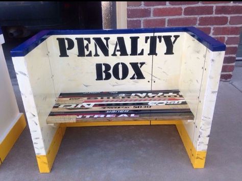 DIY Penalty box Hockey Stick Furniture, Man Cave Basement Diy, Hockey Crafts, Hockey Bedroom, Time Out Chair, Hockey Decor, Hockey Room, Boys Hockey, Stick Crafts