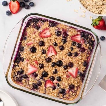 Breakfast Recipes Oatmeal, Oatmeal Healthy Breakfast, Oatmeal Breakfast Recipes, Pregnancy Freezer Meals, Oatmeal Healthy, Oatmeal Flavors, Easy And Healthy Breakfast, Baked Oatmeal Healthy, Baked Oatmeal Recipe