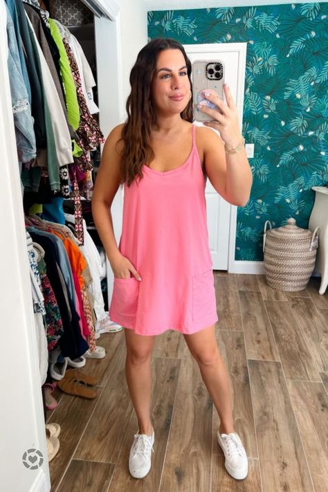 Free People Workout Dress, Affordable Summer Dresses, Cute Travel Outfits, Workout Dress, Pink Mini Dress, Trendy Fashion Outfits, Workout Outfit, Pink Tshirt, Pink Mini