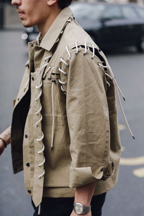 Men Fashion Week, Haine Diy, Kleidung Diy, Ropa Diy, The Best Street Style, Men Street, Best Street Style, Mens Fall, Mode Inspo