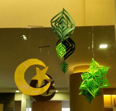 DIY Raya decoration Raya Decoration, Eid Ul Fitr Decorations, Eid Crafts, Eid Ul Fitr, Hari Raya, Ceiling Decor, Classroom Decorations, Quick Saves, Art