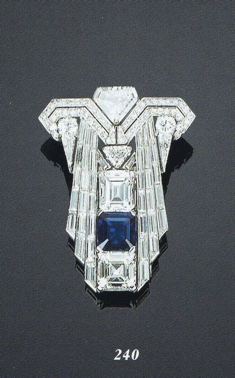 Cartier Brooch, Art Deco Diamond Jewelry, Cartier Art Deco, Sapphire Brooch, 1930 Art, Art Deco Jewelry Vintage, Art Deco Brooch, Linear Design, Vintage Fine Jewelry