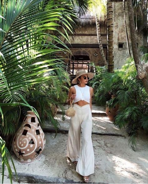 Bali Outfit, Cancun Outfits, Tulum Outfits, Tropical Vacation Outfits, Thailand Outfit, Outfits For Mexico, Island Outfit, Hawaii Outfits, Casual Summer Outfits For Women