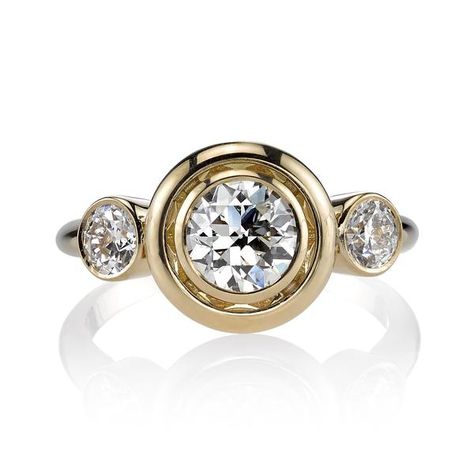 Whether you're looking for a timeless engagement ring or a one-of-a-kind design, we invite you to explore the Single Stone Collection. 3 Stone Inset Ring, Bezel Set Engagement Ring Vinyange, European Cut Diamond Ring, Rings Sets, Contemporary Engagement Rings, Bezel Engagement Ring, 3 Stone Engagement Rings, Round Diamond Ring, Engagement Ring White Gold