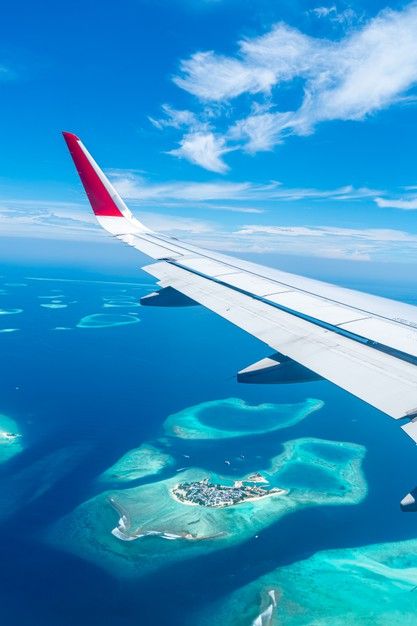 Maldives Aesthetic, Photo Avion, Travel Plane, Bali Travel Guide, Plane Travel, Dream Beach, Air France, Dream Holiday, Enjoy Your Life