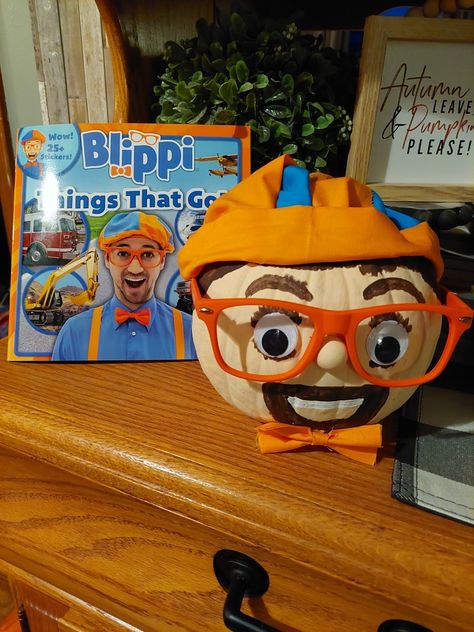 Blippi Pumpkin Painting, Blippi Pumpkin, Cute Painted Pumpkin Ideas, Book Character Pumpkins, Pumpkin Show, Class 2023, Creative Pumpkin Decorating, Character Pumpkins, Pumpkin Books