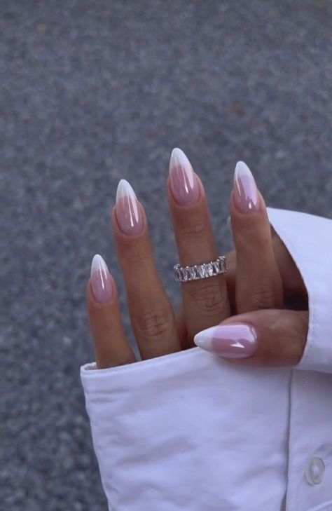 The french tip nail aka french manicure is getting a makeover in 2024. We got the latest viral nail designs that are trending all over tiktok and beyond. #nails #nail Follow us for the latest 2024 nail ideas and nail inspo! Almond Light Pink Nails With Design, Maternity Pictures Nails, Trendy Nails Ideas 2024 Summer, Spring Summer Nails 2024 Almond, Structure Nails, Nail Easter, Nail Almond, Nail Chrome, Nail Simple