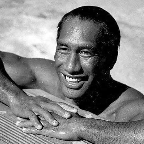 Famous Male Surfers | List of Top Male Surfers Famous Surfers, Historical Figures