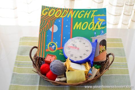 Storybook Baskets, Storytelling Basket, Goodnight Moon Activities, Goodnight Moon Book, Ece Activities, Nursery Ryhmes, Story Baskets, Literacy Bags, Church Library