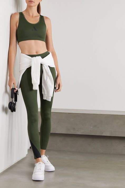 Green Leggings Outfit Workout, Green Sport Outfit, Green Athletic Outfit, Seamless Leggings Outfit, Green Gym Outfit, Athlesuire Outfit, Green Leggings Outfit, Leggings Outfit Workout, Outfit Advice