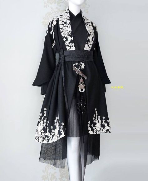 Mode Kimono, Fantasy Dress, Japanese Outfits, Fantasy Fashion, Cosplay Outfits, Kimono Fashion, Lolita Fashion, Costume Design, Asian Fashion