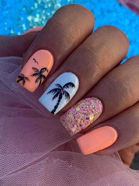 Palm Tree Nail Art, Cruise Nails, Beach Nail Art, Palm Tree Nails, Beach Nail Designs, Beachy Nails, Tropical Nails, Tree Nails, Cute Summer Nails