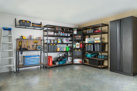 Garage Organization Shelves, Garage Wall Shelving, Organized Garage, Garage Organisation, Diy Toy Storage, Garage Storage Racks, Garage Organization Diy, Garage Organize, Garage Remodel