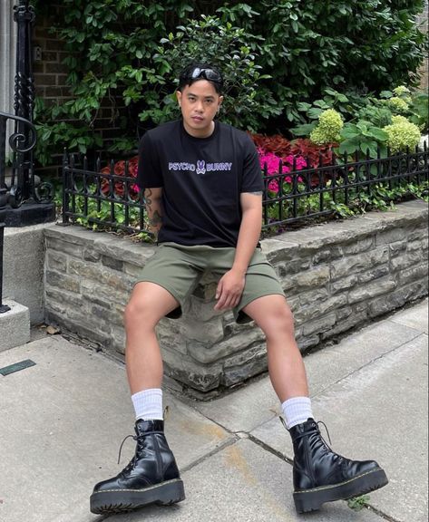 Combat Boot Outfits Summer Men, Docs And Shorts Men, Docs With Shorts Men, Dr Martens Outfit Summer Men, Doc Martens With Shorts Men, Dr Martens Shorts Outfits, Platform Docs Outfit Men, Platform Doc Martens Outfit Men, Alt Mens Fashion Summer