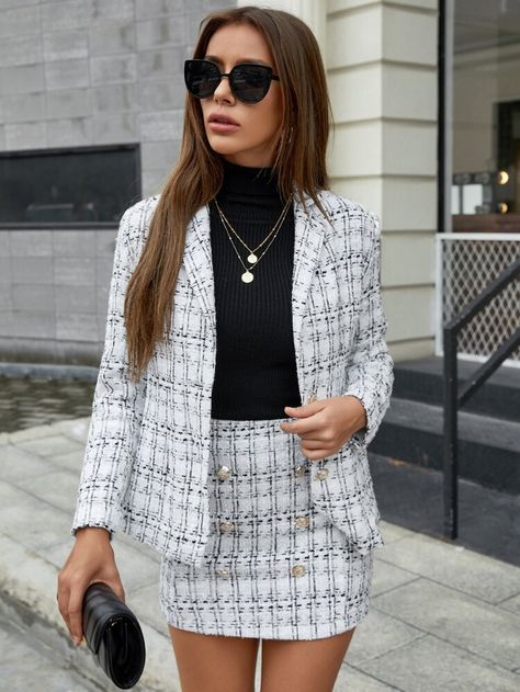 Blazer And Skirt Outfits, Blazer Skirt Outfit, Tweed Suit Women, Pretty Winter Outfits, Casual Oufits, Plaid Skirt Set, Co Ords Outfits, Tweed Outfit, Chic Outfits Classy