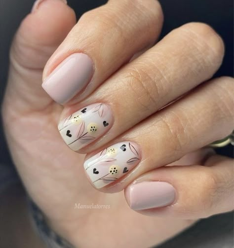 Nurse Nails, Ivory Nails, Belle Nails, Hippie Nails, Velvet Style, Subtle Nails, Simple Gel Nails, Cute Gel Nails, Nails Desing