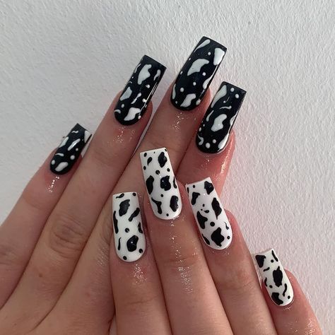 101 Dalmations Nail Designs, Dalmation Nail Designs, Nails Dalmatian, 101 Dalmations Nails, Dalmatian Nails, Instagram 101, Cow Nails, Amazing Nails, Nail Jewelry