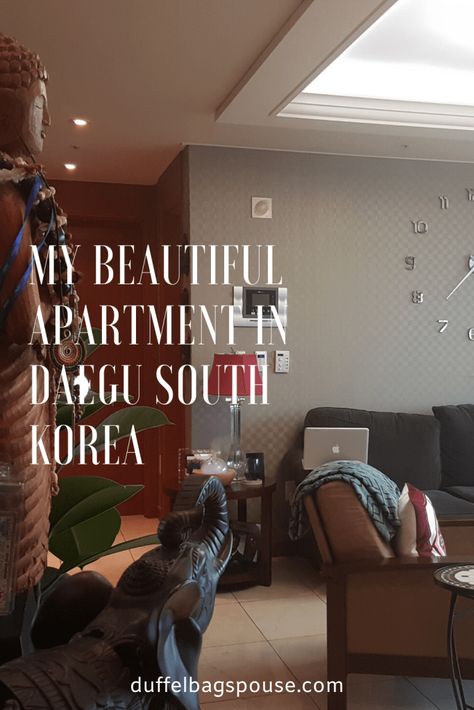 Apartment In South Korea, Seoul Apartment, Korean Home Decor, Travel Korea, Base Housing, Asia Continent, Daegu South Korea, Living In Europe, Bars And Restaurants