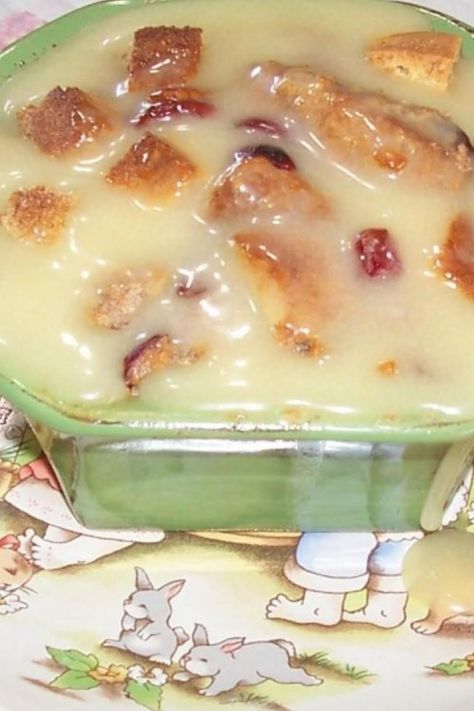 PEGGI'S BREAD PUDDING WITH LEMON SAUCE Bread Pudding With Lemon Sauce, Pudding Bread, Bread Pudding Recipes, Pudding Custard, Butter Pudding, Bread Puddings, Leigh Ann, Leftover Bread, Bread Pudding Recipe