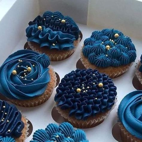 Blue Wedding Cupcakes, Navy Cupcakes, Amazing Cupcakes, Specialty Cupcakes, Elegant Cupcakes, Cakes Design, Soul Kitchen, Star Cupcakes, Blue Cupcakes