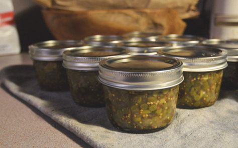 Preserving Garlic, Yellow Mustard Seeds, Pickling Salt, Garlic Scapes, Pickled Garlic, Garlic Bulb, Jam And Jelly, Garlic Recipes, Minced Onion