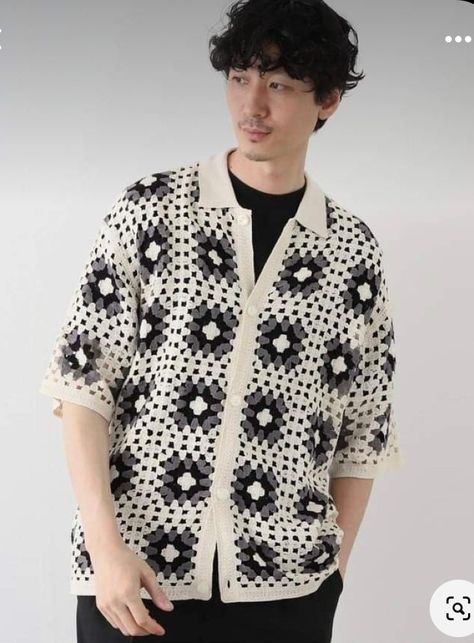 Granny Square Vest Pattern Free, Granny Square Vest Pattern, Granny Square Vest, Crochet Shirts, Vest Pattern Free, Men Vest, Crochet Men, Crochet Wearables, Vest Pattern