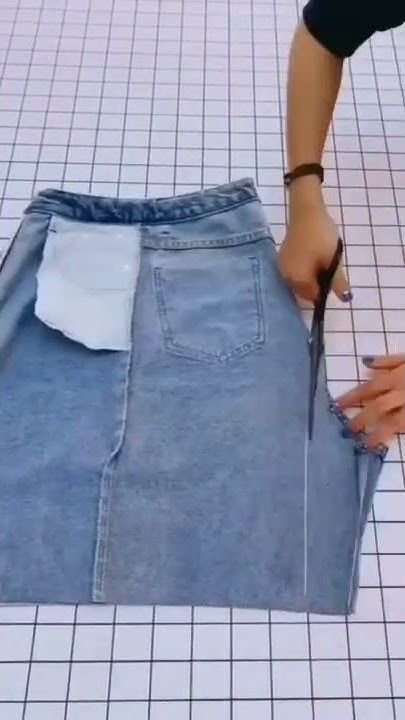 Diy Jean Skirt From Jeans, Jeans To Skirt Diy, Diy Denim Skirt From Jeans, Upcycle Jeans Skirt, Diy Jean Skirt, Jeans Into Skirt, How To Make A Skirt, Diy Denim Skirt, Old Jeans Recycle