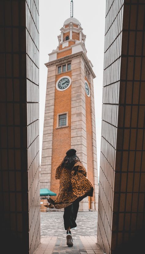 Clock tower HK Hk Street Photography, Hong Kong Christmas, Macao Outfit, Hongkong Photo Ideas, Macau Outfit Ideas, Hong Kong Outfit Street Style, Macau Ootd, Hongkong Outfit Ideas, Macau Aesthetic