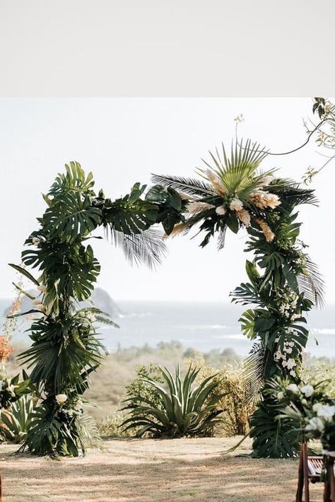 Gazebo Wedding Decorations, Tree Wedding Ceremony, Tropical Wedding Centerpieces, Gazebo Decorations, Altar Ideas, Palm Wedding, Wedding Alters, Gazebo Wedding, Macrame Wedding