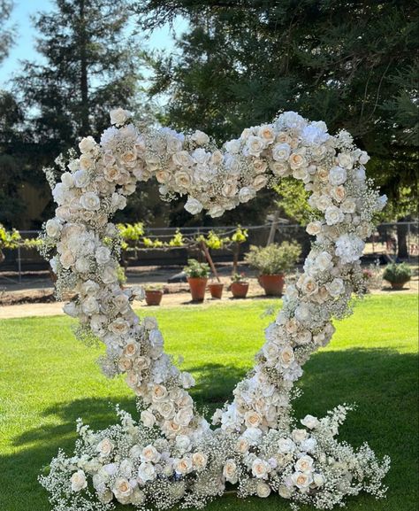 Outdoor Proposal, Heart Structure, Wedding Vegas, Lirika Matoshi, Proposal Planning, Daughters Wedding, Wedding Image, Wedding Altars, Wedding Inspired