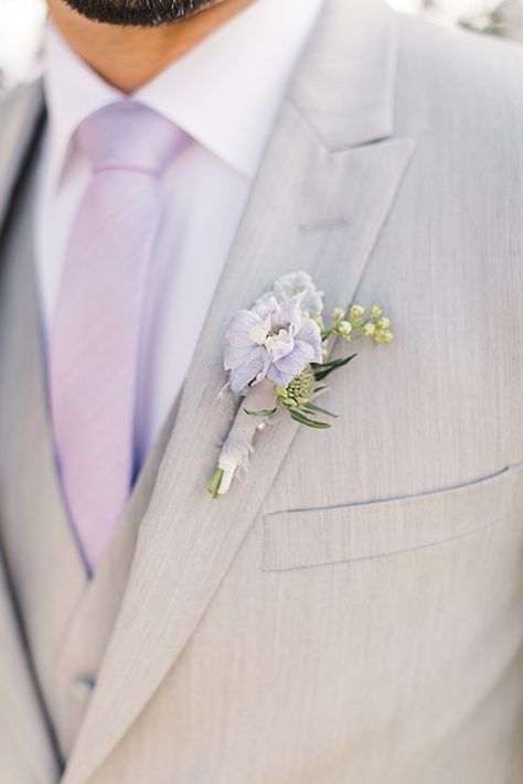 Groom Lilac Wedding, Light Gray Suit Lavender Tie, Mens Grey Suit Wedding Lavender, Gray Suit With Lavender Tie, Light Grey Suit With Purple Tie, Lilac Tuxedo Wedding, Groom Suit Purple Tie, Grey Suit Lilac Tie, Lavender Wedding Mens Wear