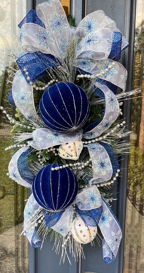 Christmas Swag Elegant Royal Blue and Silver Swag Christmas - Etsy Blue And Silver Christmas, Christmas Wreath Designs, Pine Swag, Blue Christmas Tree Decorations, Colorful Christmas Decorations, Christmas Flower Decorations, Hanger Christmas, Swag Christmas, Door Hanger Christmas