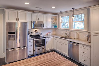 What is an L-Shaped Kitchen? | Definition of L-Shaped Kitchen Kitchen Layouts With Island, Budget Kitchen Remodel, Farmhouse Kitchen Remodel, White Kitchen Remodeling, L Shaped Kitchen, Kitchen Designs Layout, Kitchen Remodeling Projects, Kitchen Redo, Kitchen On A Budget