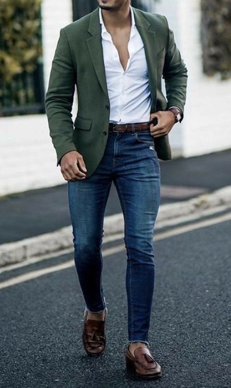 Dark Green Sports Coat Men, Mens Green Sport Coat Outfit, Sports Coat And Jeans Mens, Olive Blazer Outfit Men, Olive Green Blazer Outfit Men, Denim With Blazer, Green Blazer For Men, Green Blazer Mens, Men's Blazer Outfit