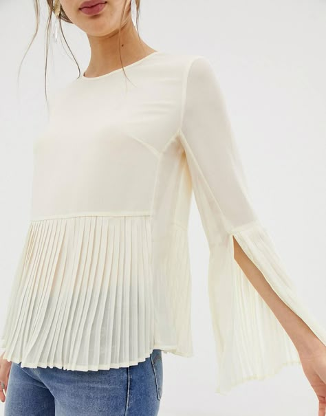 Just when I thought I didn't need something new from ASOS, I kinda do Pleated Fabric Top, Pleats Fashion, High Neck Tops, Pleated Skirt Dress, Dressy Casual Outfits, Split Sleeve, Pleated Tops, Asos Tops, Pleated Top