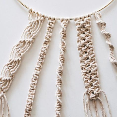 Basic Macrame Knots : Step By Step Guide - Decor Hint Macrame Knots Step By Step, Macrame Fashion, Diy Macrame Wall Hanging, Basic Macrame Knots, Basic Macrame, Macrame Plant Hanger Tutorial, Free Macrame Patterns, Macrame Bracelet Tutorial, Macrame Knots Tutorial