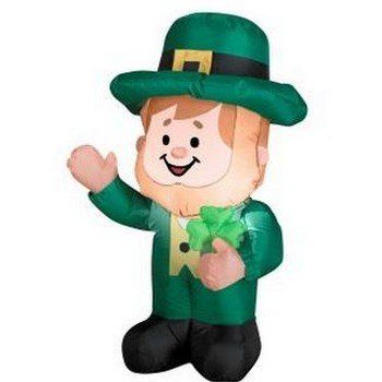 GEMMY AIRBLOWN INFLATABLE 35 LEPRECHAUN HOLDING SHAMROCK OUTDOOR INDOOR HOLIDAY DECORATION >>> Learn more by visiting the image link. Irish Leprechaun, Outdoor Deco, Outdoor Inflatables, Inflatable Decorations, St Patrick's Day Decorations, Yard Lights, Outdoor Holidays, Outdoor Holiday Decor, Green Hats