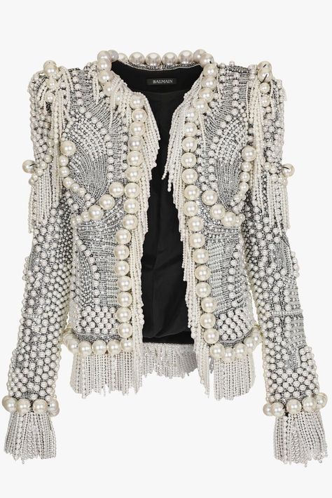 21fe5b8ba755eeaece7a450849876228desc41207934ri Couture Dior, Pearl Jacket, Balmain Jacket, Balmain Blazer, Balmain Dress, Looks Street Style, Embroidered Jacket, White Jacket, Mode Inspiration