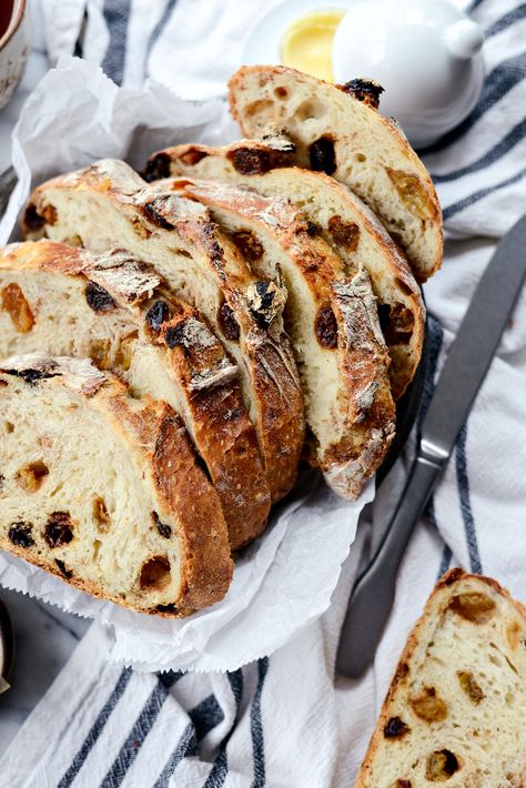 No-Knead Cinnamon Raisin Bread - Simply Scratch Cinnamon Raisin Bread Recipe, Roasted Beet Salad, Sweet Chicken, Cinnamon Raisin Bread, Artisan Bread Recipes, Raisin Bread, Fruit Bread, Cinnamon Raisin, No Knead Bread