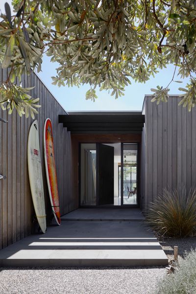 Manifest 2023, Australian Beach House, Contemporary Beach House, Hidden House, Beach House Exterior, Australian Beach, Beach Shack, Timber Cladding, Modern Beach House